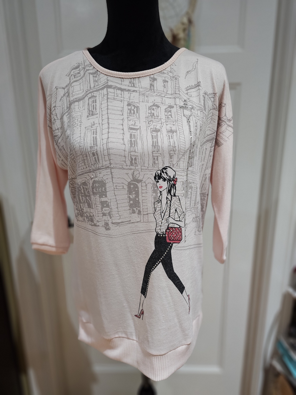Light Pink Graphic Knit Top with Cityscape With Rhinestones